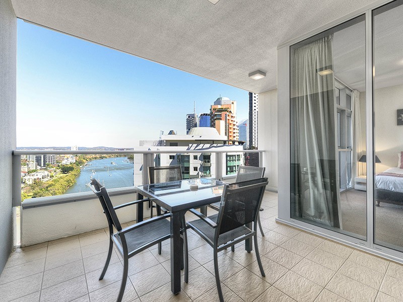 273/30 Macrossan Street, Brisbane City QLD 4000