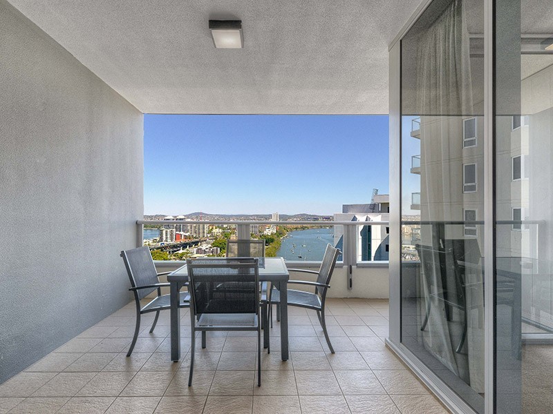 273/30 Macrossan Street, Brisbane City QLD 4000