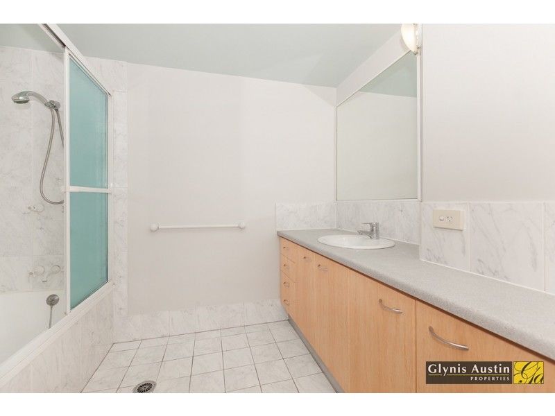 8/37 Thornbury Street, Spring Hill QLD 4000