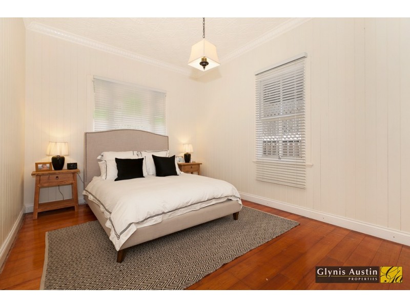 35 Dovercourt Road, Toowong QLD 4066