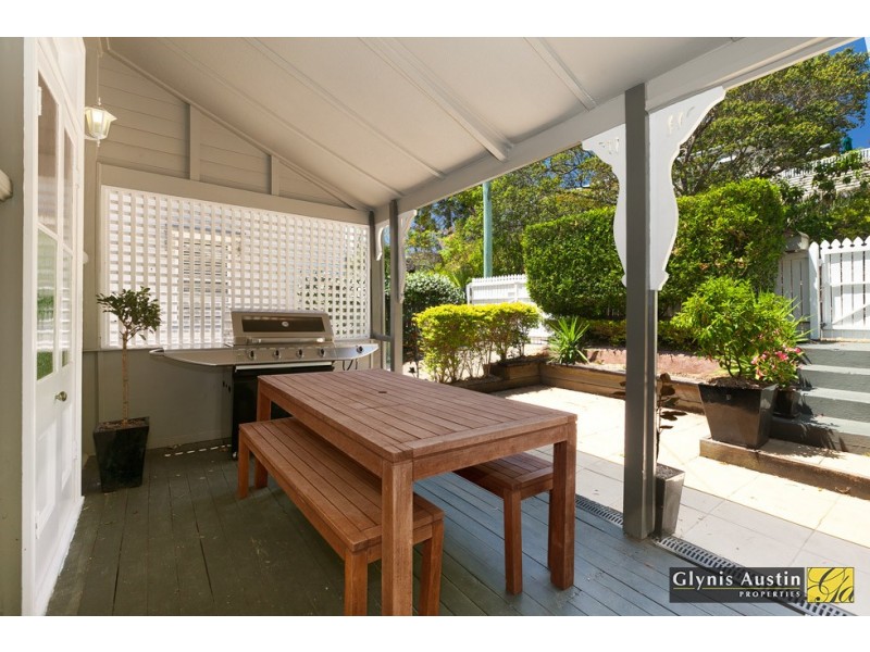 35 Dovercourt Road, Toowong QLD 4066