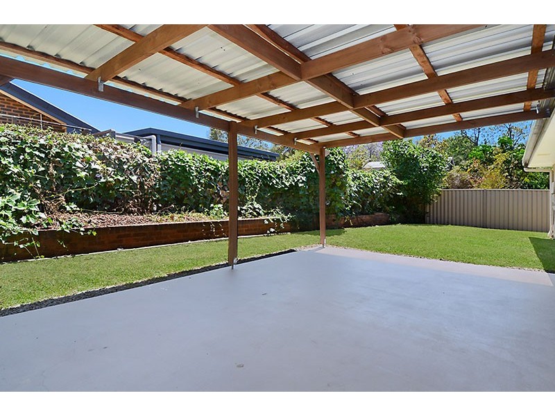 1 Gilloway Court, The Gap QLD 4061