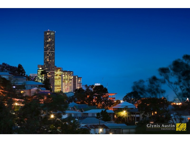 21 Surrey Street, Red Hill QLD 4059