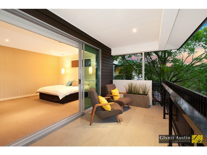 57 Lizzie Street, Bardon QLD 4065