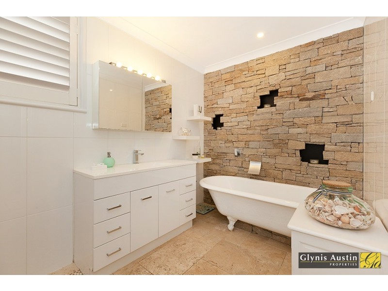 92 Arthur Terrace, Red Hill QLD 4059