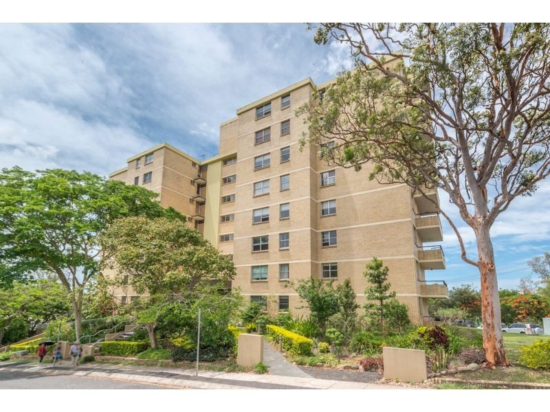 29/36 Jerdanefield Road, St Lucia QLD 4067