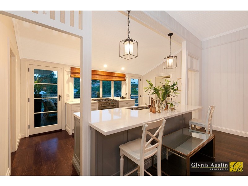 6 Thorpe Street, Toowong QLD 4066