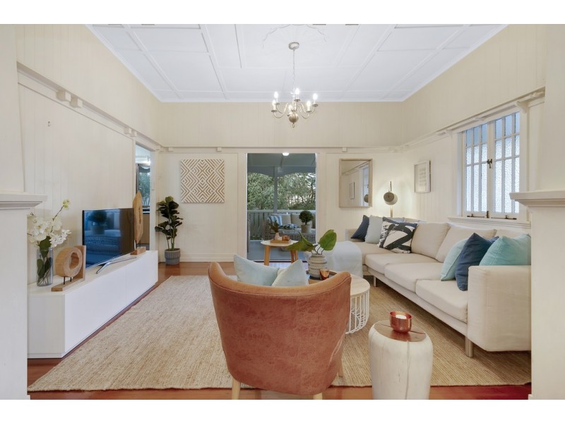 221 Coopers Camp Road, Ashgrove QLD 4060