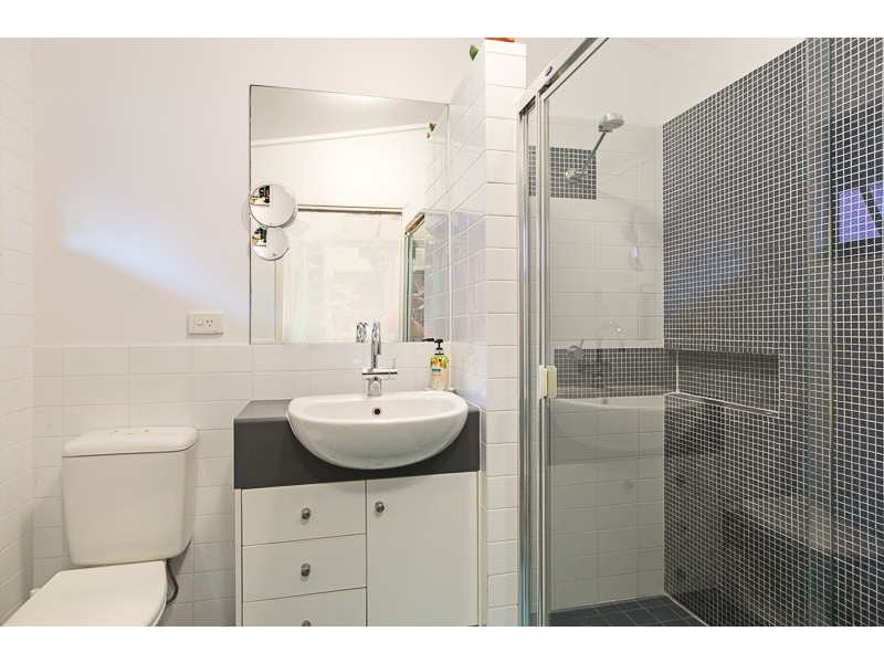 116 Arthur Terrace, Red Hill QLD 4059