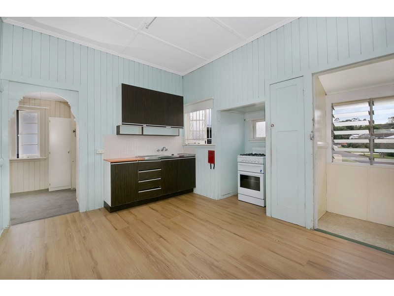 17 Carey Street, Bardon QLD 4065