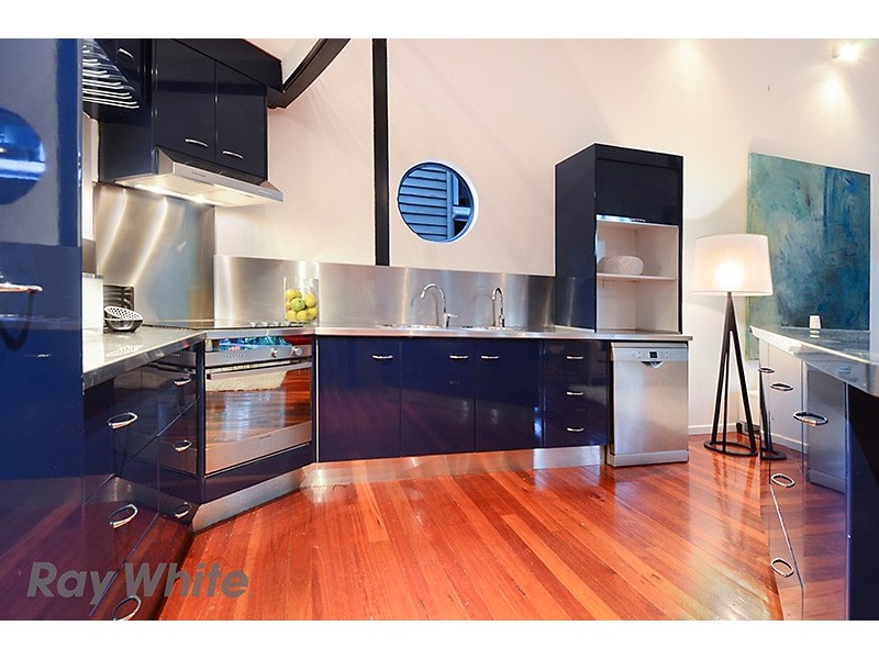 201 Arthur Terrace, Bardon QLD 4065