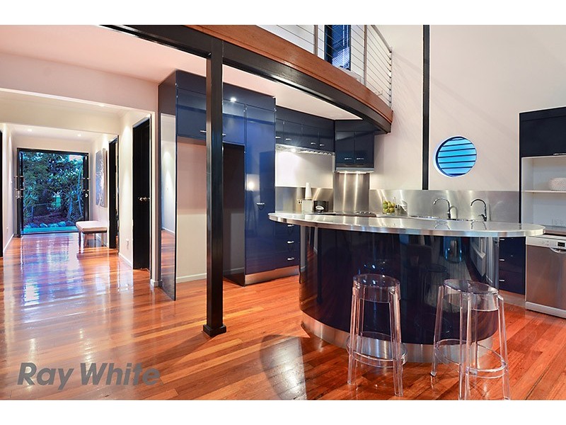 201 Arthur Terrace, Bardon QLD 4065