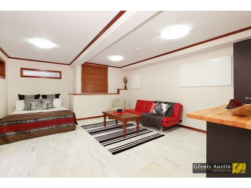 25 Mannion Street, Red Hill QLD 4059