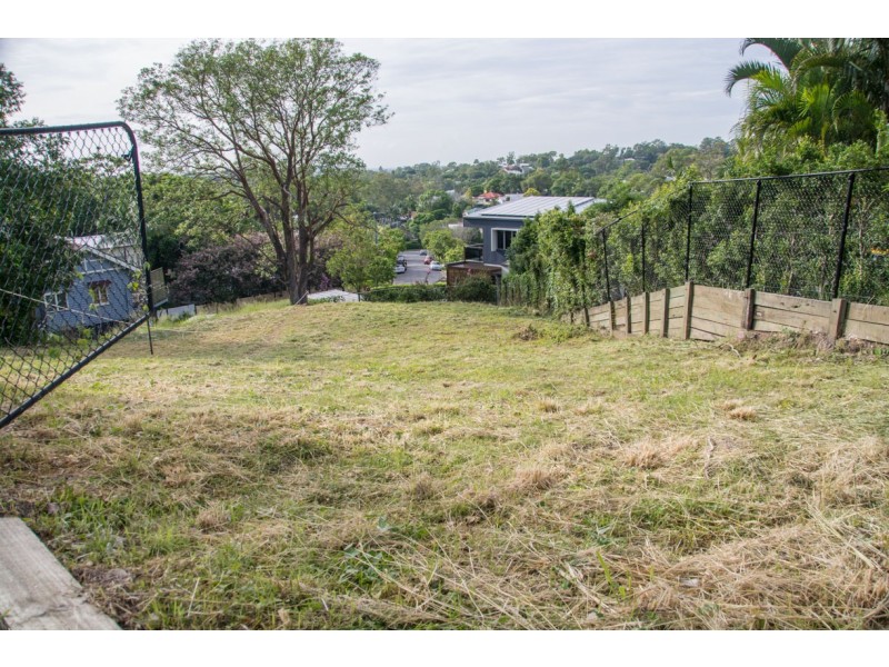 37 Boundary Road, Bardon QLD 4065