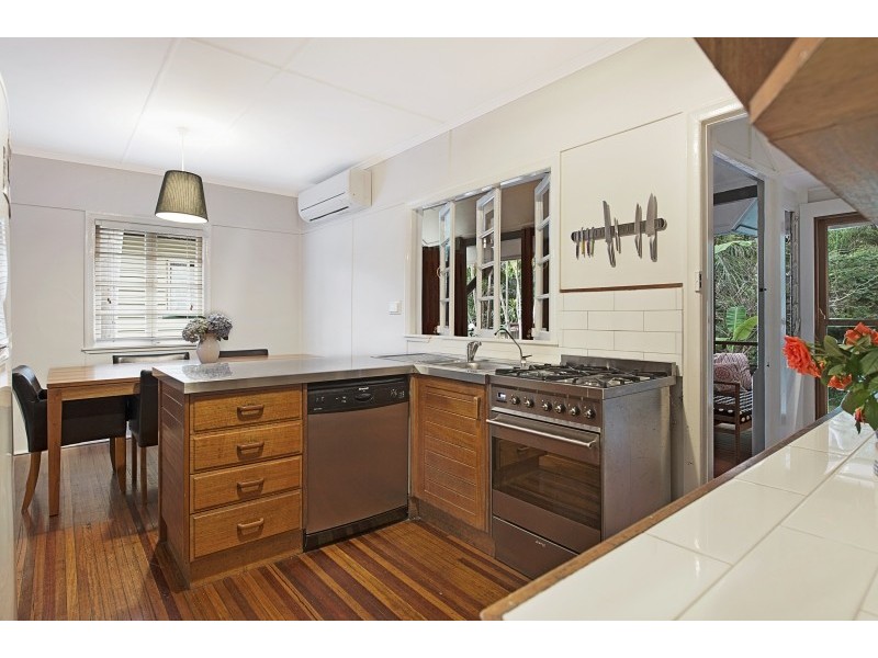 91 Fletcher Parade, Bardon QLD 4065