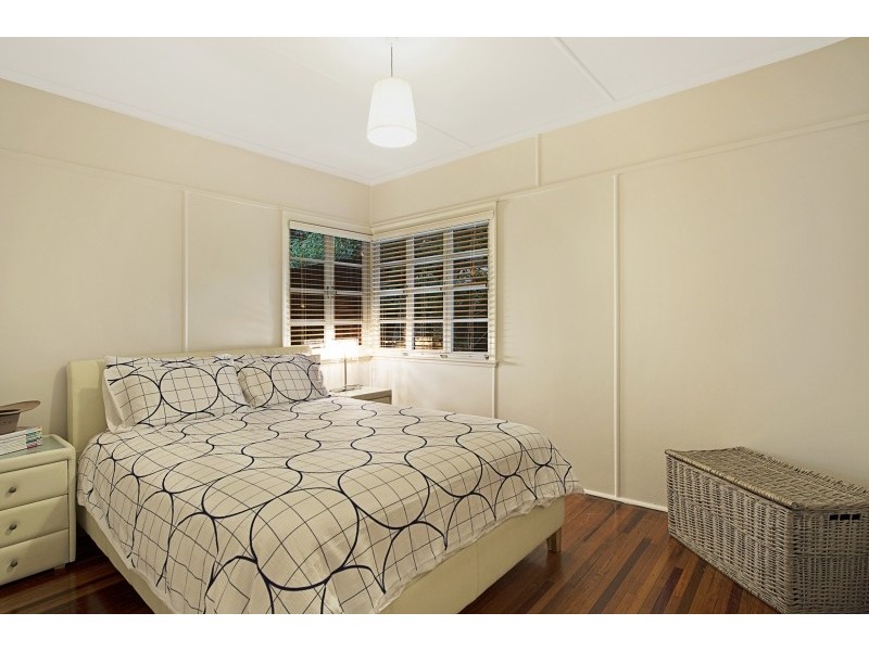 91 Fletcher Parade, Bardon QLD 4065