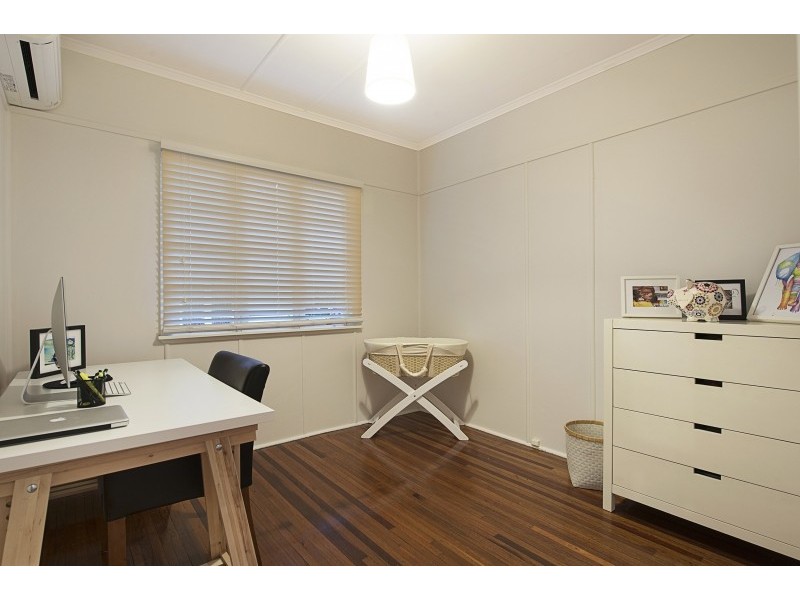 91 Fletcher Parade, Bardon QLD 4065
