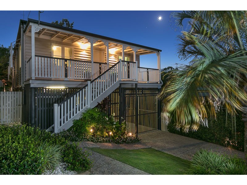 9 Effie Street, Bardon QLD 4065