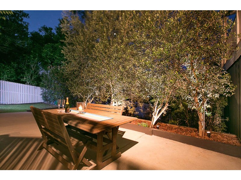 9 Effie Street, Bardon QLD 4065