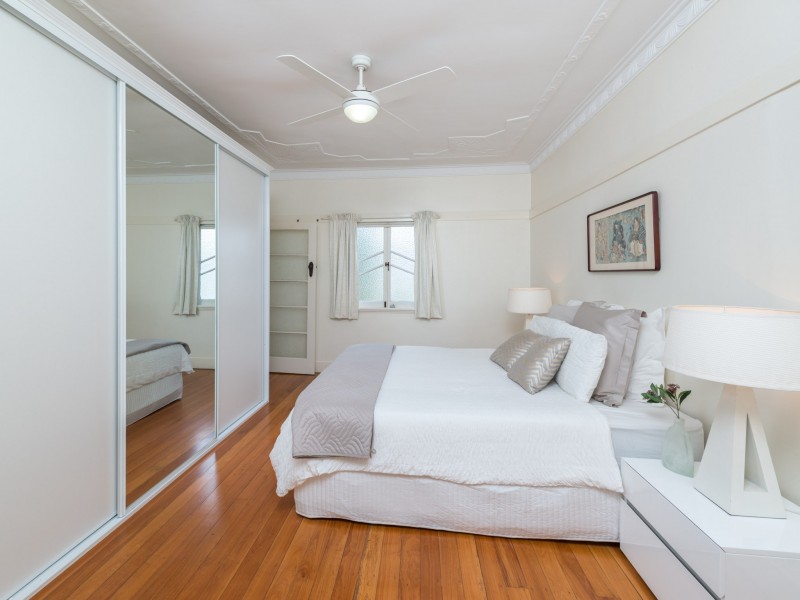 67 Boundary Road, Bardon QLD 4065