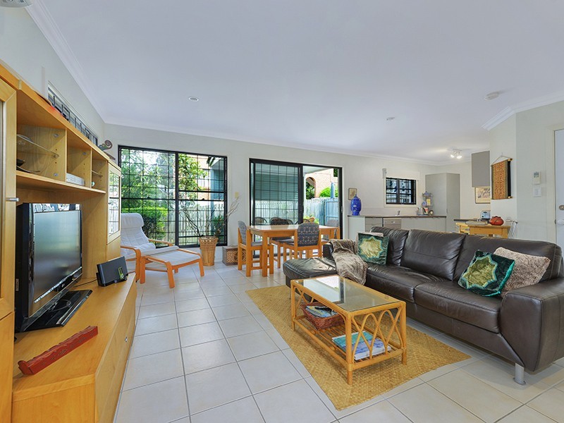 4/38 Dunsmore Street, Kelvin Grove QLD 4059