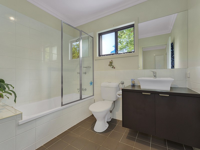 4/38 Dunsmore Street, Kelvin Grove QLD 4059