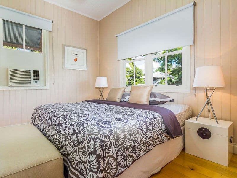 10 Vincent Street, Auchenflower QLD 4066