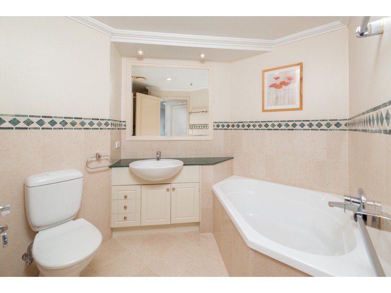 62/32 Macrossan Street, Brisbane City QLD 4000