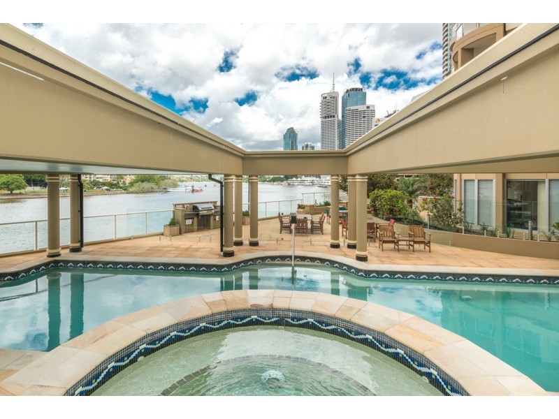62/32 Macrossan Street, Brisbane City QLD 4000