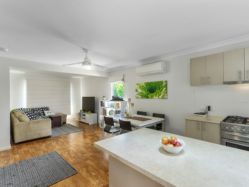 9 Epping Lane, Springfield Lakes QLD 4300