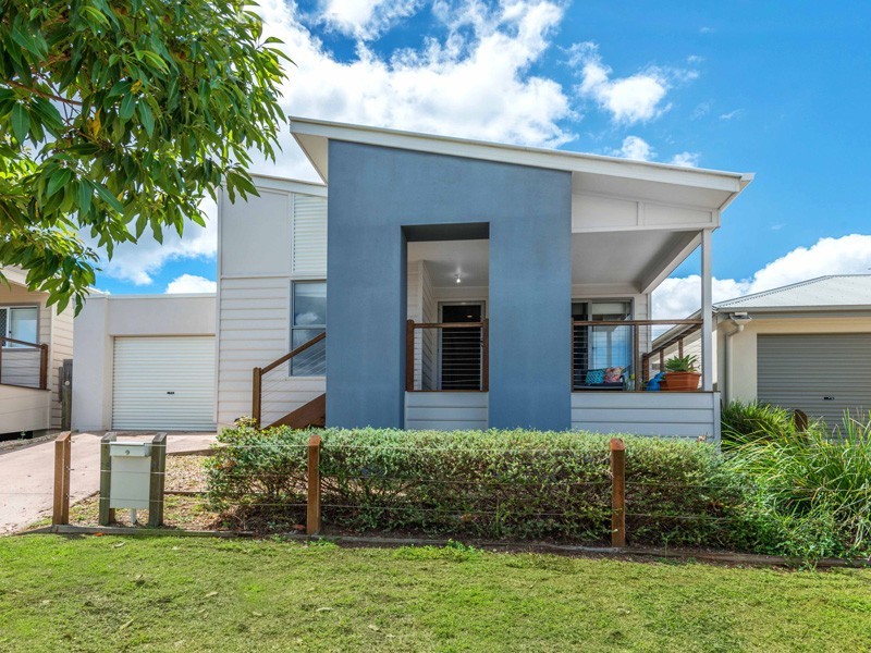 9 Epping Lane, Springfield Lakes QLD 4300