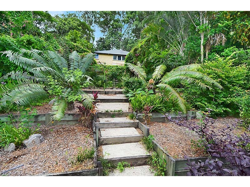 36 Lorward Avenue, Bardon QLD 4065