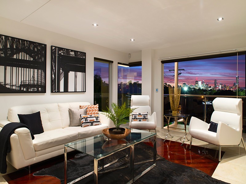 1 Palm Square, Morningside QLD 4170