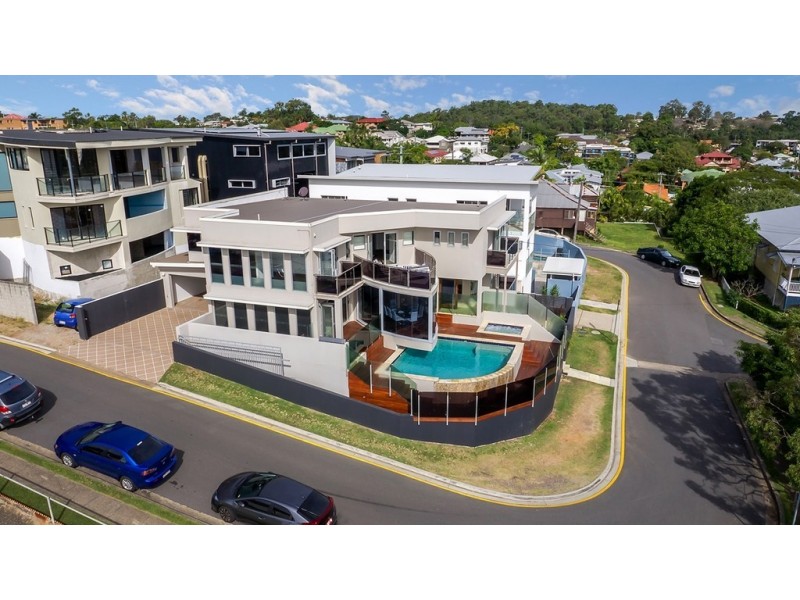 1 Palm Square, Morningside QLD 4170