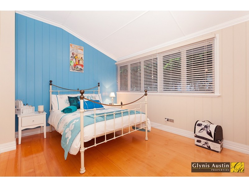 41 Siemon Street, Auchenflower QLD 4066