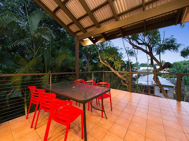 26 Armstrong Terrace, Paddington QLD 4064