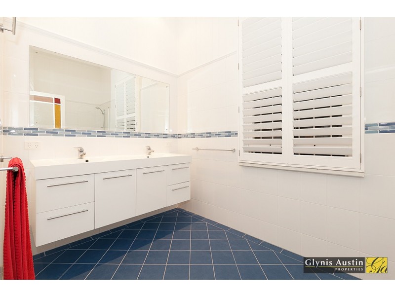 84 Birdwood Terrace, Auchenflower QLD 4066