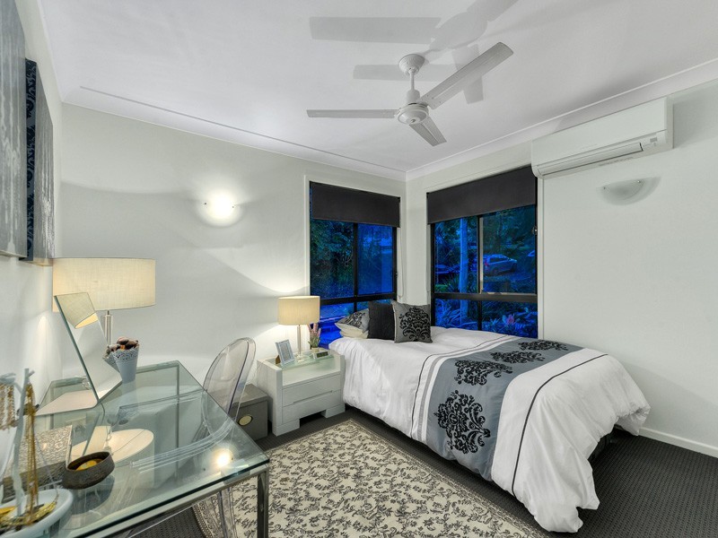 24 Siemon Street, Auchenflower QLD 4066