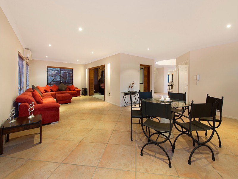 36 Ironbark Place, Bridgeman Downs QLD 4035