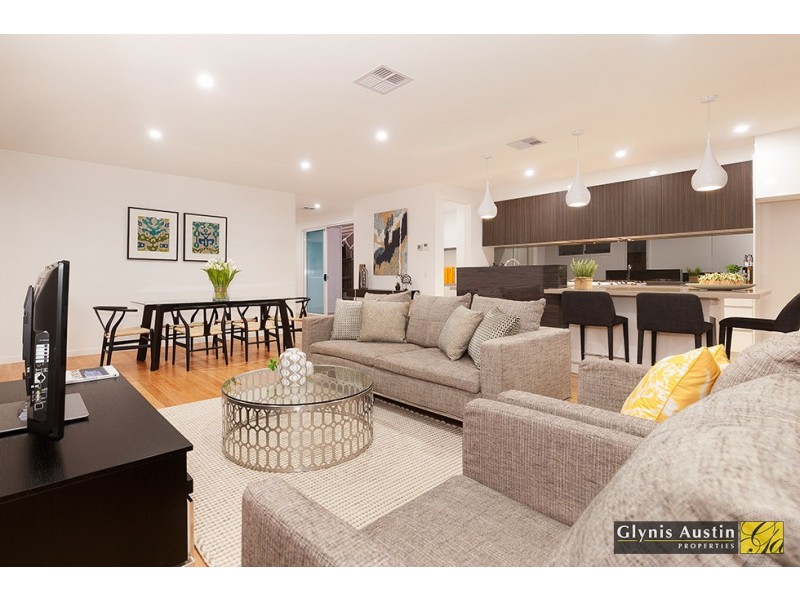 64 Leslie Street, Bardon QLD 4065