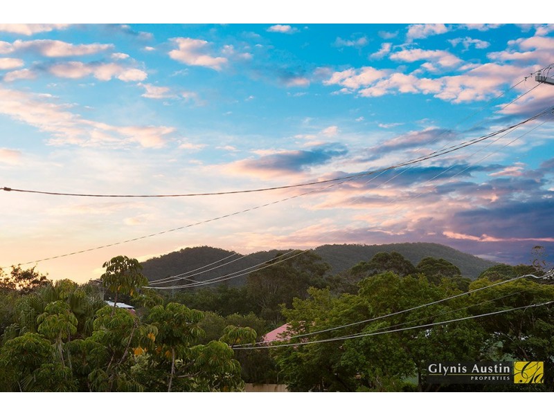 64 Leslie Street, Bardon QLD 4065