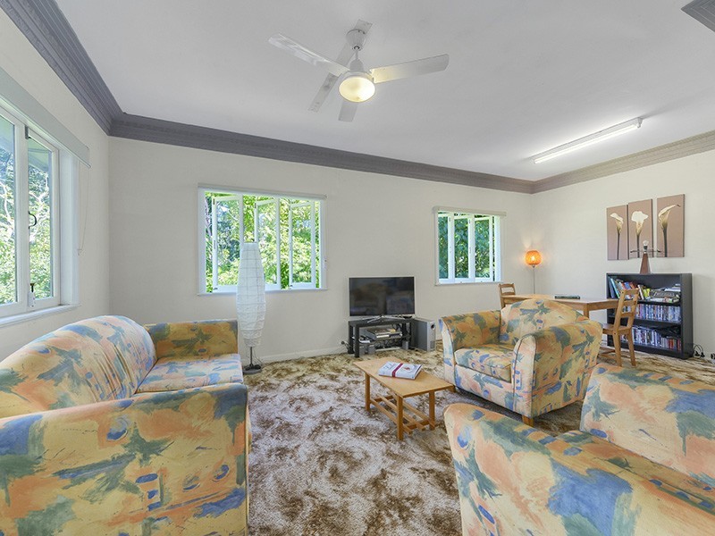 249 Fletcher Parade, Bardon QLD 4065