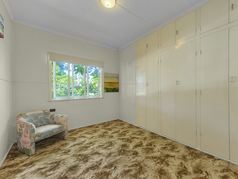 249 Fletcher Parade, Bardon QLD 4065