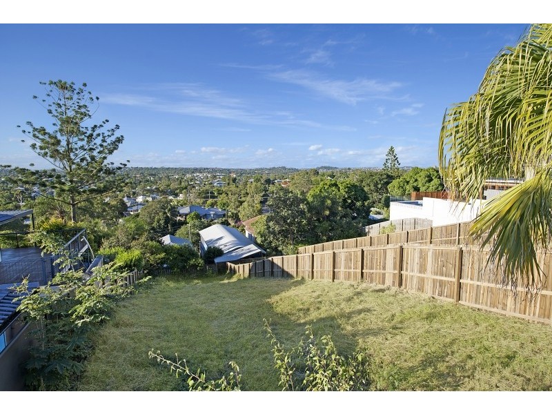 19 Coopers Camp Road, Bardon QLD 4065