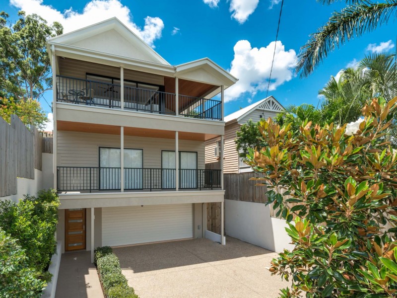 14 Pascal Street, Red Hill QLD 4059