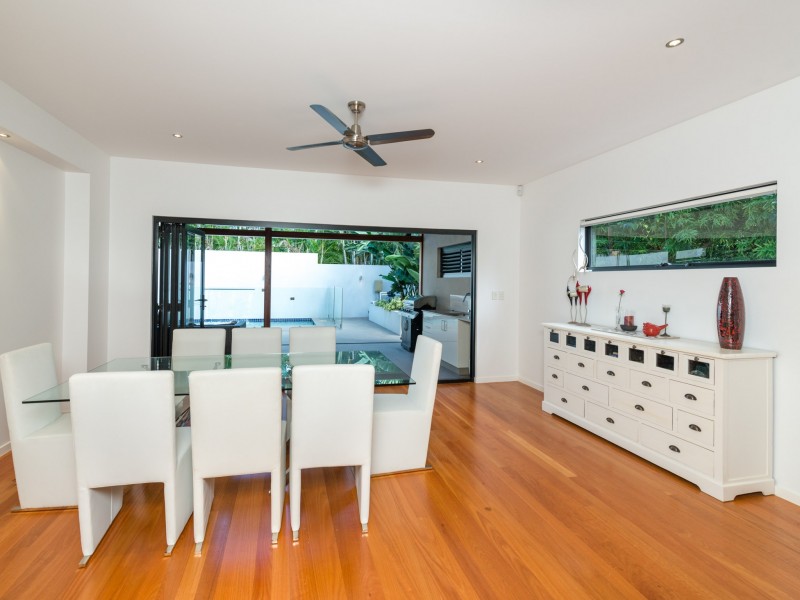 14 Pascal Street, Red Hill QLD 4059