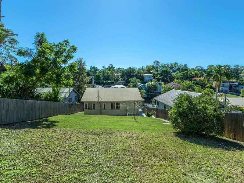 22 Todd Street, Taringa QLD 4068