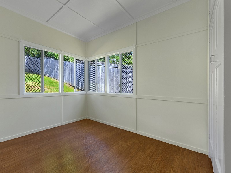 22 Todd Street, Taringa QLD 4068