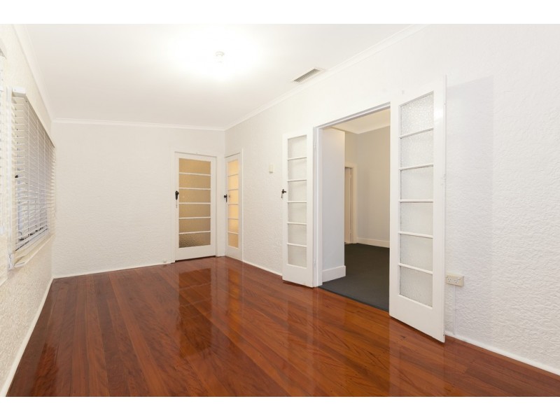53 Boundary Rd, Bardon QLD 4065