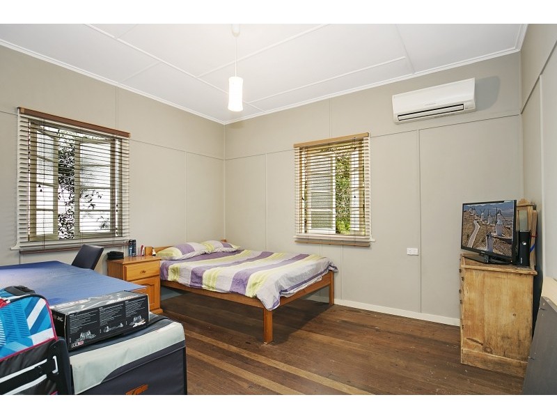 108 Alexandra Street, Bardon QLD 4065